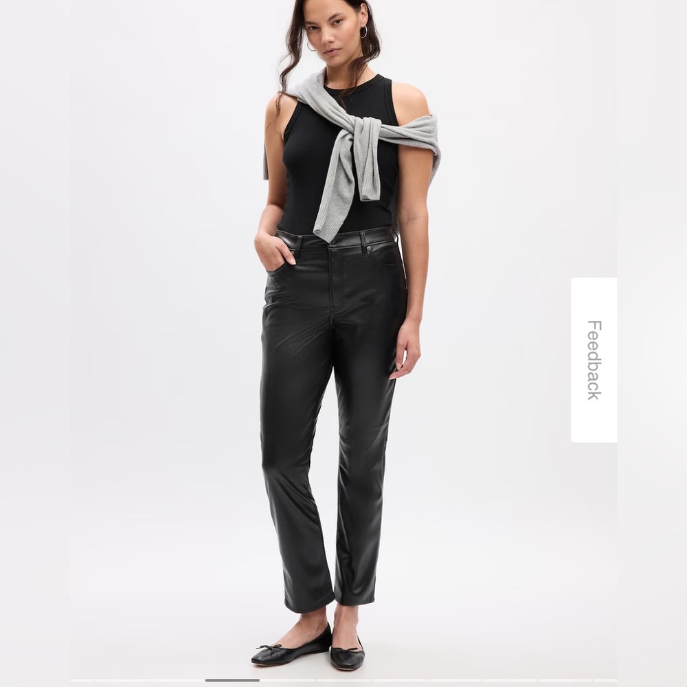 Gap high rise vegan leather vintage slim pants size 28/6 short